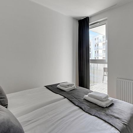 Aura 40 City Center By Downtown Apartments Gdansk Room photo